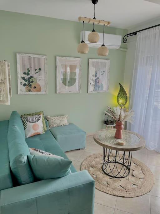 La Vie Est Belle Apartment Kavala Bagian luar foto